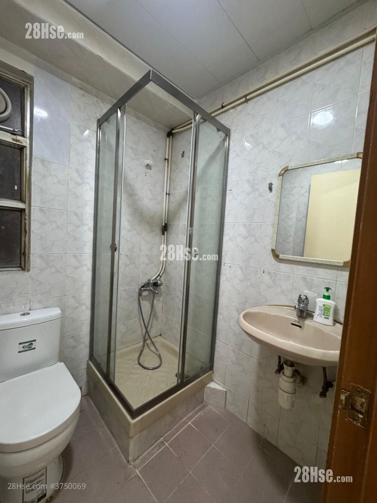 Whampoa Estate Rental 2 Bedrooms , 1 Bathroom 323 ft²