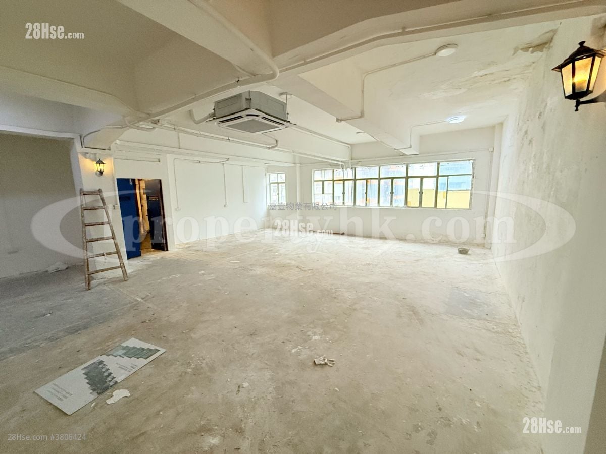 華懋工業大廈 租盤