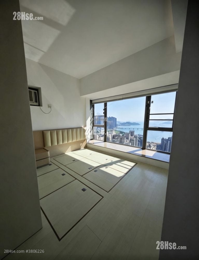 The Grandiose Sell 3 Bedrooms 665 ft²