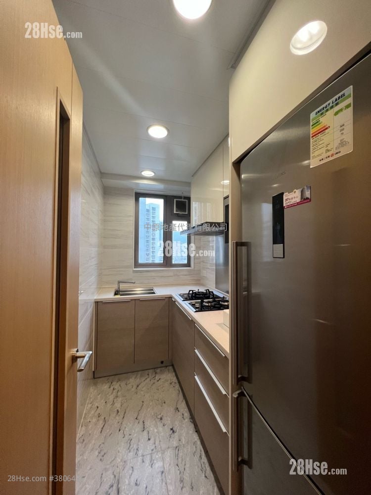 Parc City Rental 2 Bedrooms , 1 Bathroom 522 ft²