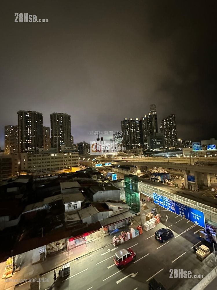 Wah Tak Building Sell 1 Bedroom , 1 Bathroom 241 ft²