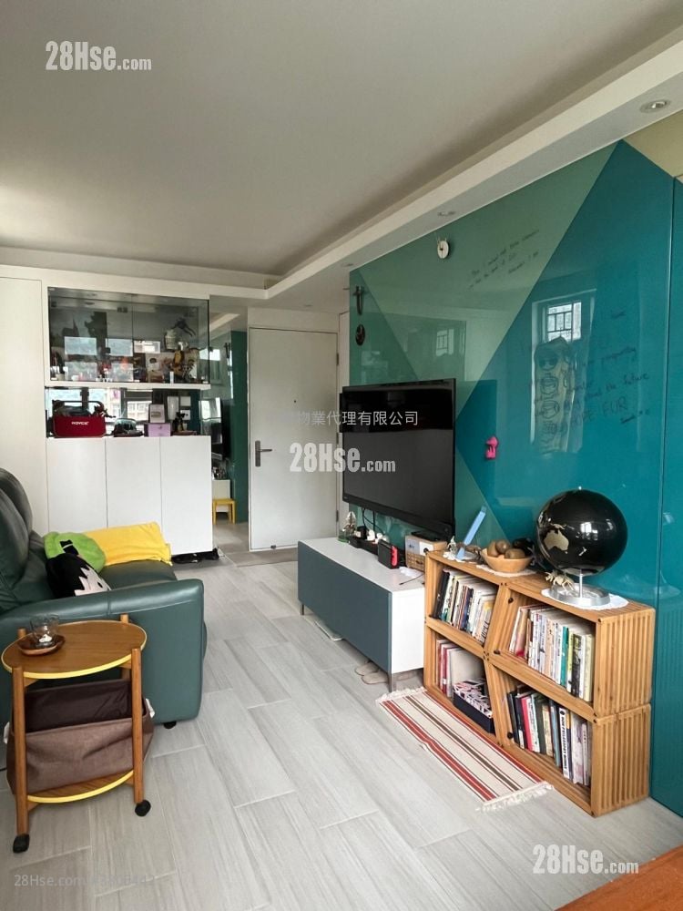 Mei Ying Court Sell 2 Bedrooms 445 ft²