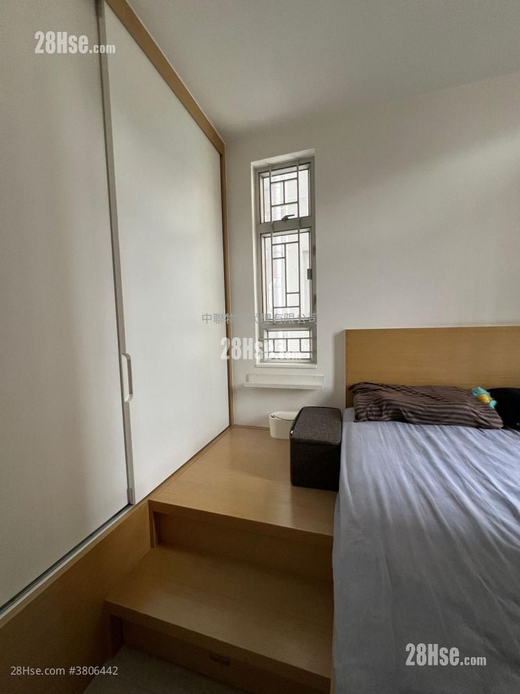 Mei Ying Court Sell 2 Bedrooms 445 ft²