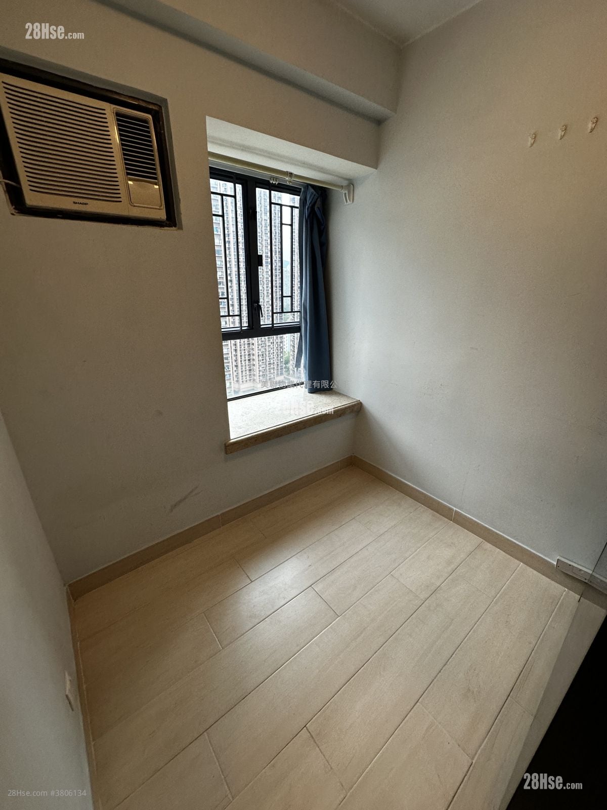 海柏花园 售盘 2 房 , 1 浴室 389 平方尺