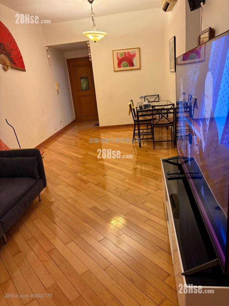 Royal Peninsula Sell 4 Bedrooms , 3 Bathrooms 952 ft²