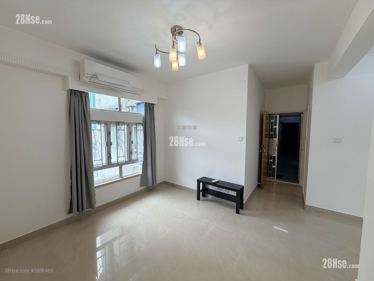 荃昌中心 租盘 368 平方尺