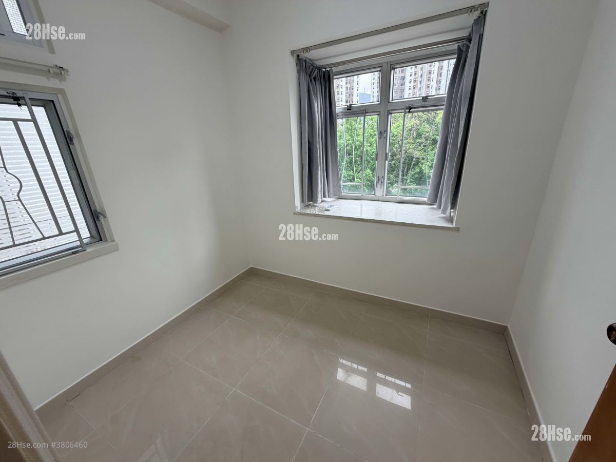 荃昌中心 租盘 368 平方尺