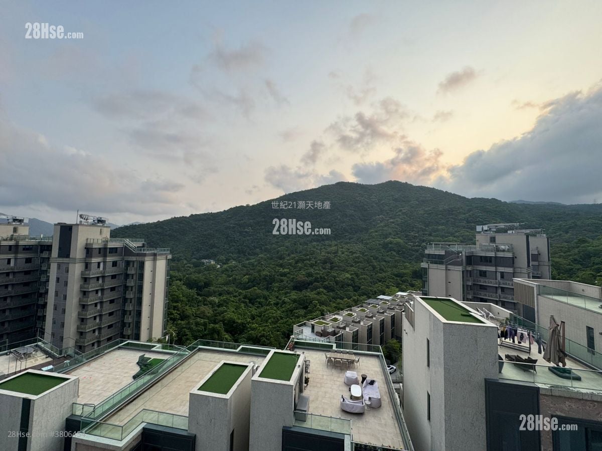 骏岭荟 租盘 5+ 房 , 4 浴室 3,098 平方尺