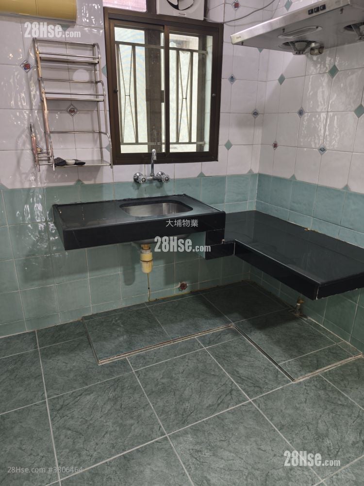 村屋 租盘 1 房 , 1 浴室 370 平方尺