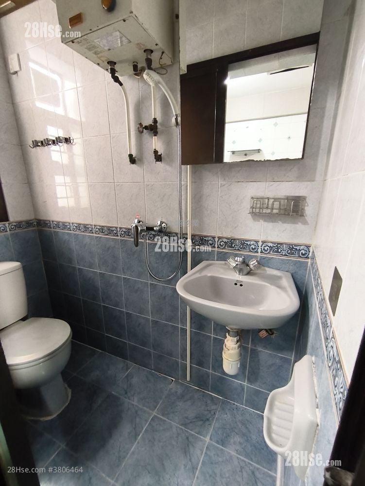 村屋 租盘 1 房 , 1 浴室 370 平方尺