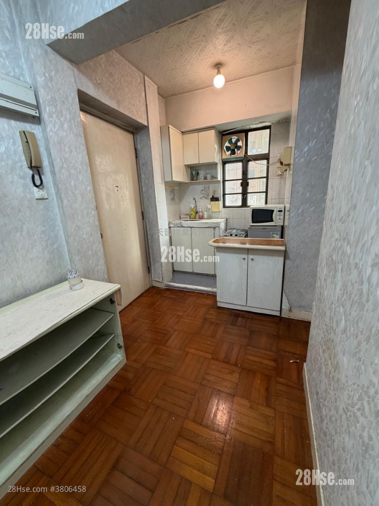 Sung Fu Building Sell 1 Bedroom , 1 Bathroom 254 ft²