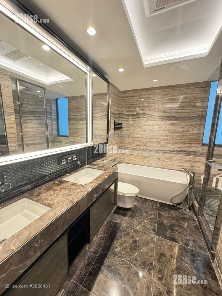 骏岭荟 租盘 4 房 , 4 浴室 2,798 平方尺