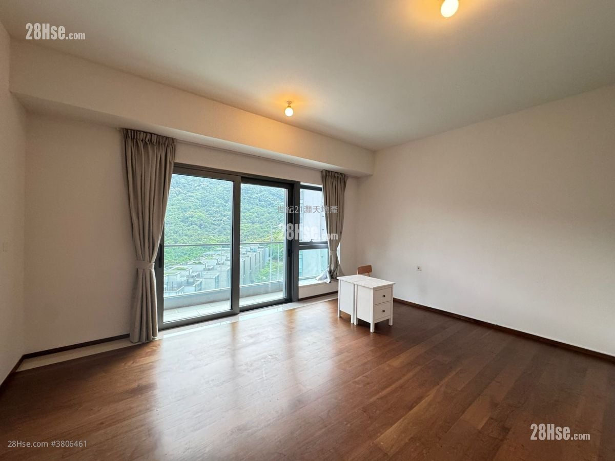 骏岭荟 租盘 4 房 , 4 浴室 2,798 平方尺