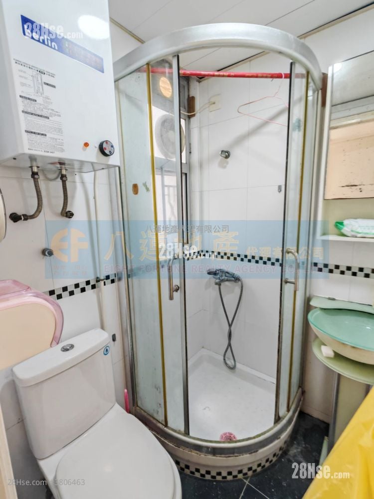 Cheung Fai Building Rental Studio , 1 Bathroom 236 ft²
