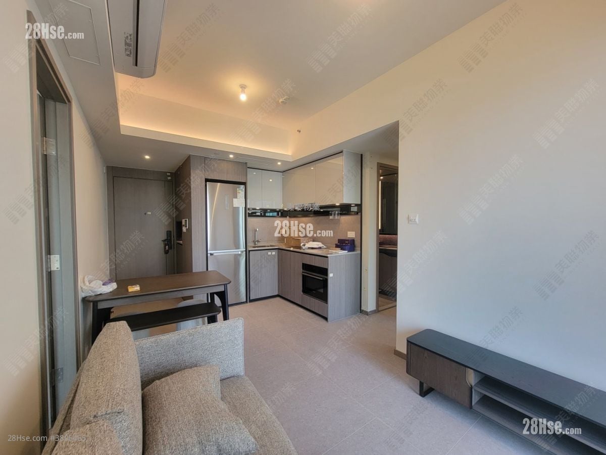 Yoho West Sell 2 Bedrooms 440 ft²