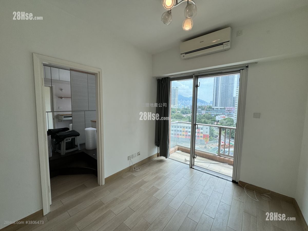 The Prominence Sell 1 Bedroom , 1 Bathroom 336 ft²