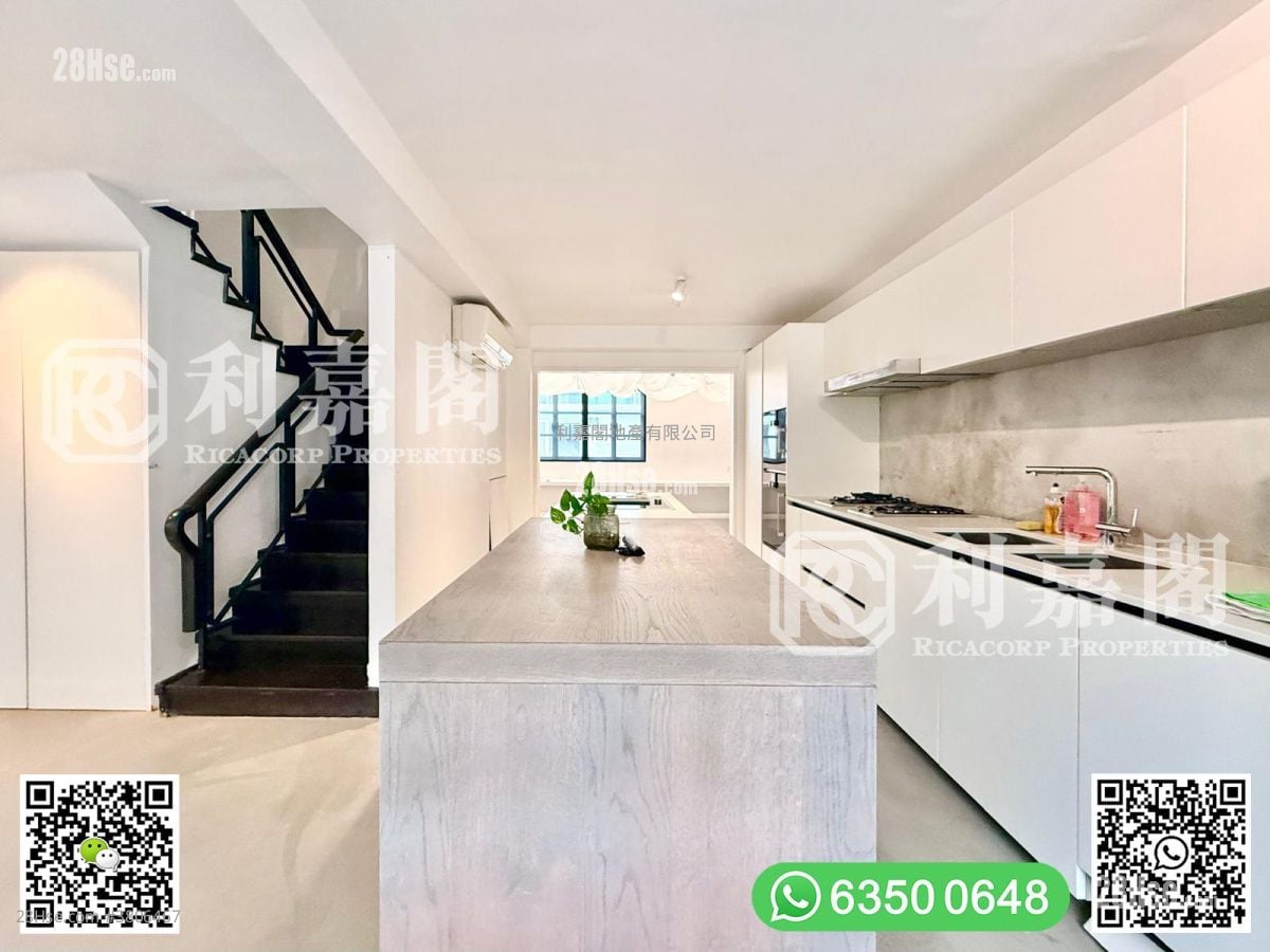 南苑別墅 售盤 4 房 , 3 浴室 1,800 平方呎