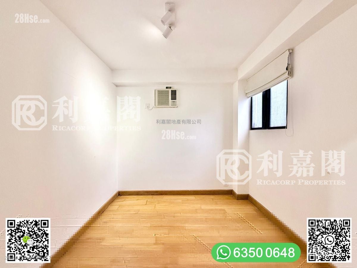 南苑別墅 售盤 4 房 , 3 浴室 1,800 平方呎