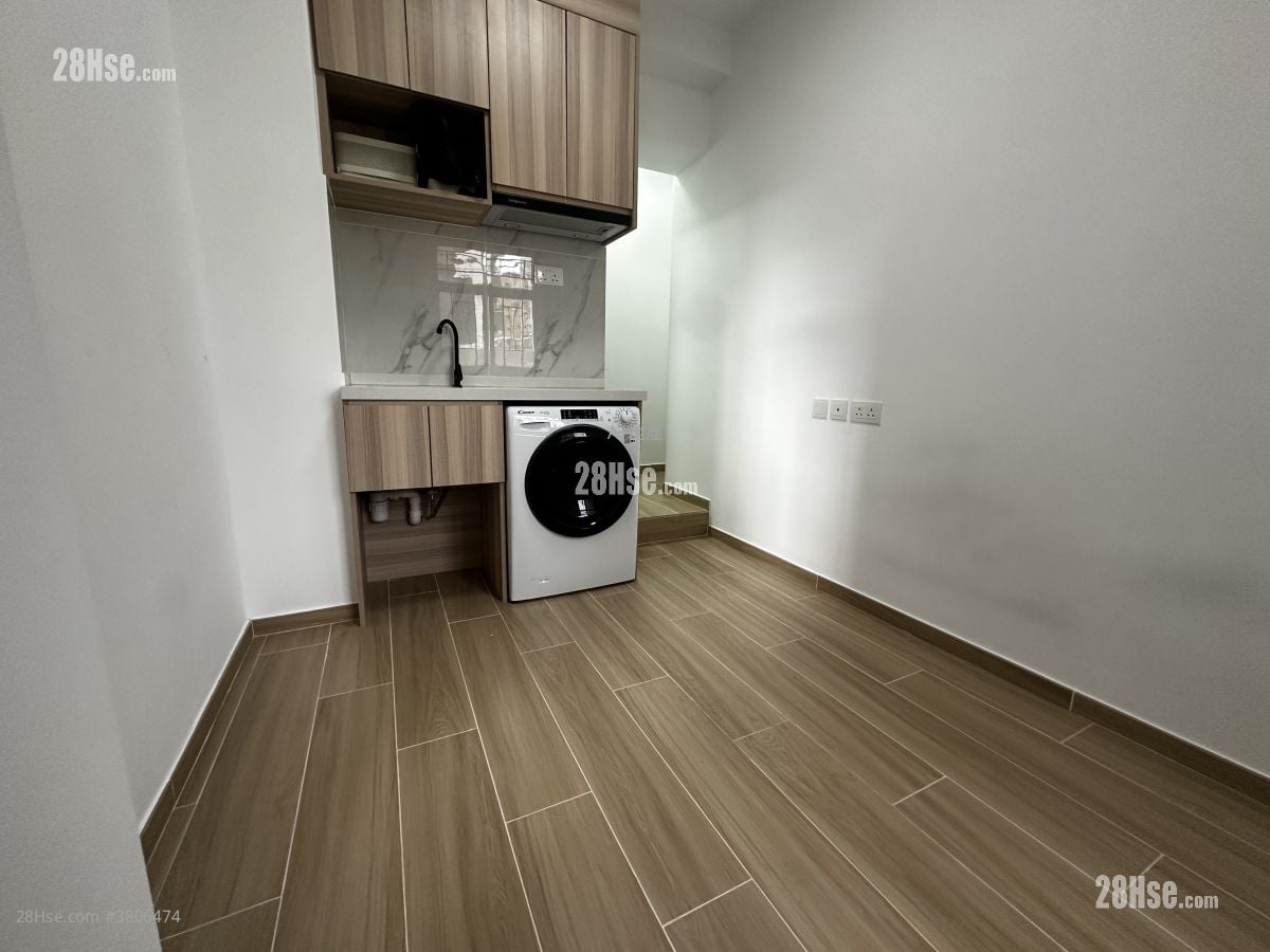 Lung Cheung Building Rental Studio , 1 Bathroom 150 ft²