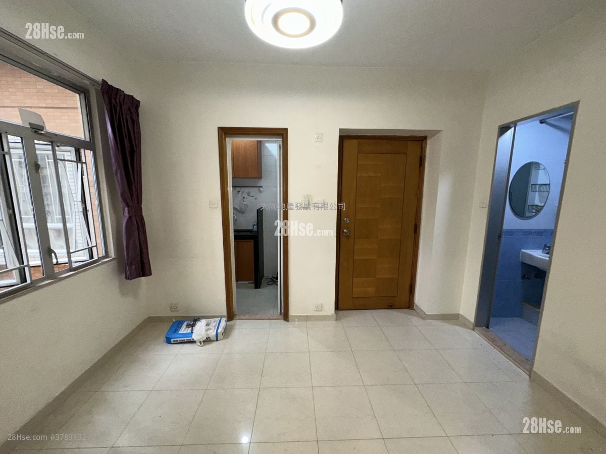 鸿威大厦 租盘 2 房 , 1 浴室 305 平方尺