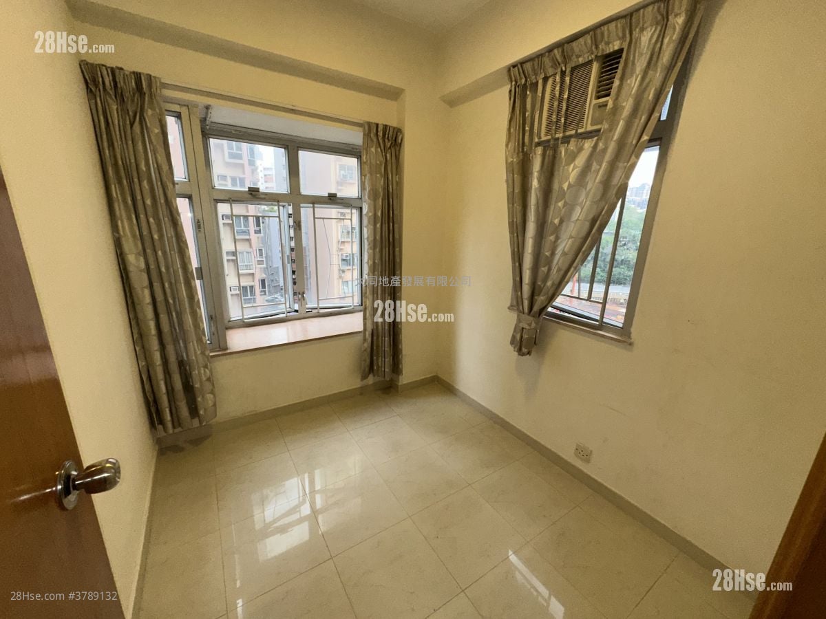鸿威大厦 租盘 2 房 , 1 浴室 305 平方尺