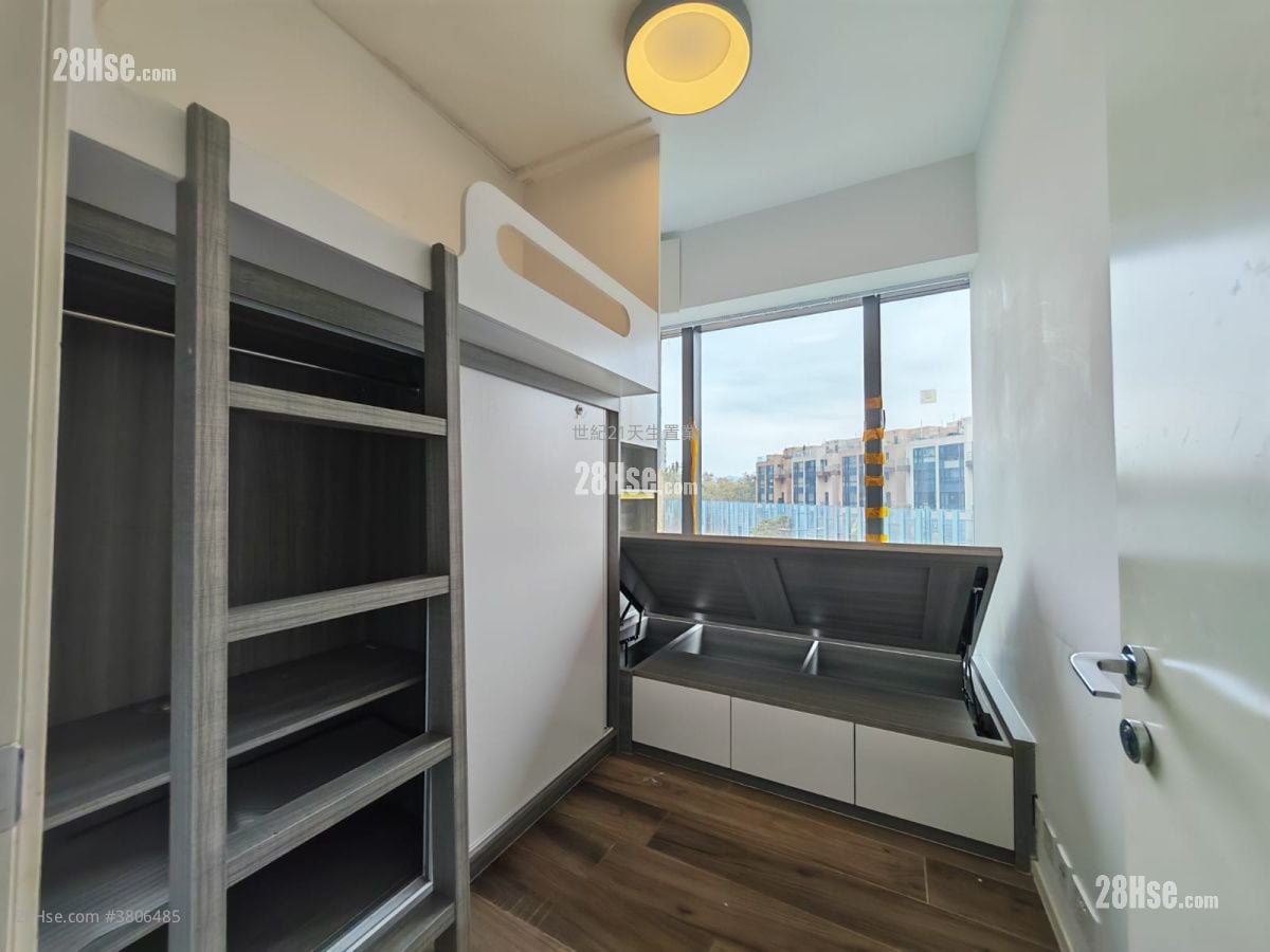 The Carmel Sell 2 Bedrooms , 2 Bathrooms 805 ft²