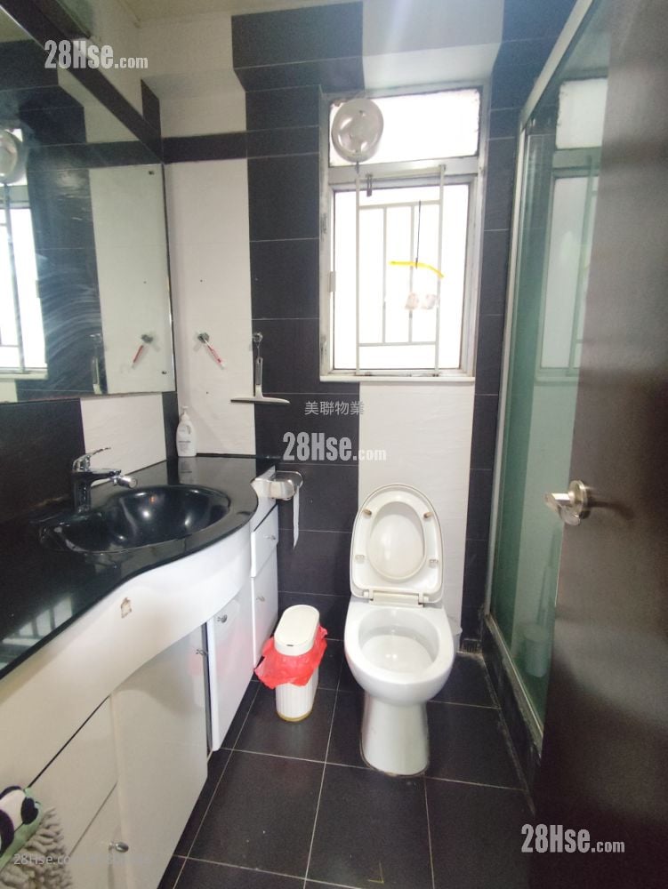 翠丽花园 租盘 2 房 , 1 浴室 590 平方尺