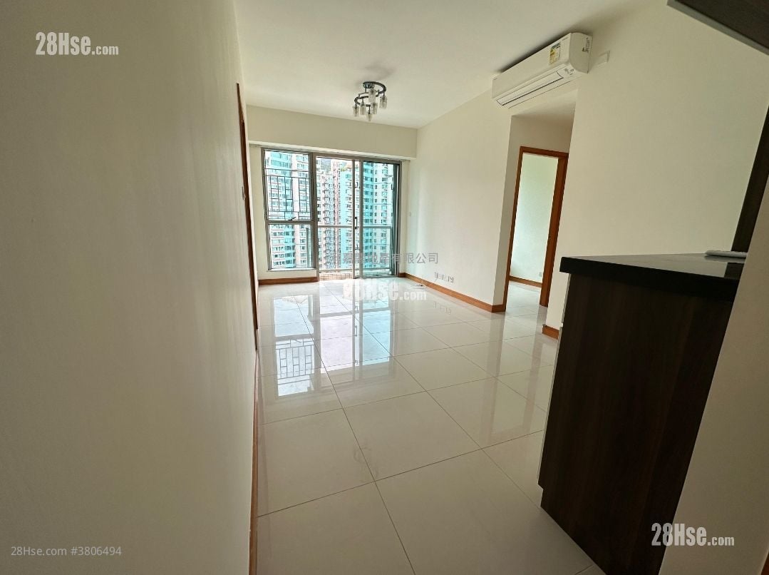 银湖天峰 售盘 2 房 604 平方尺