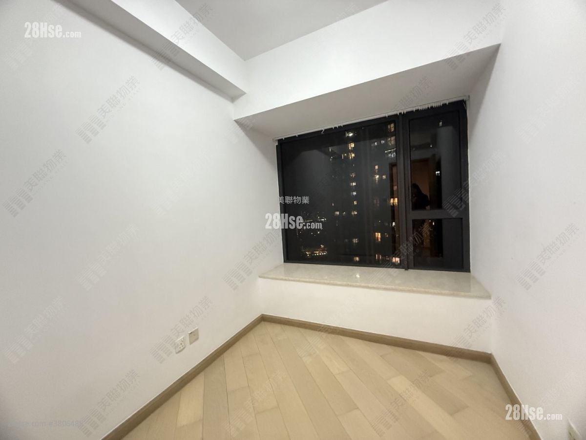 Park Signature Sell 2 Bedrooms 553 ft²