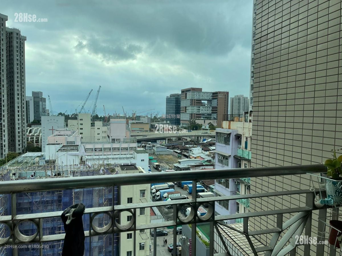 Yau On Court Sell 2 Bedrooms , 1 Bathroom 318 ft²