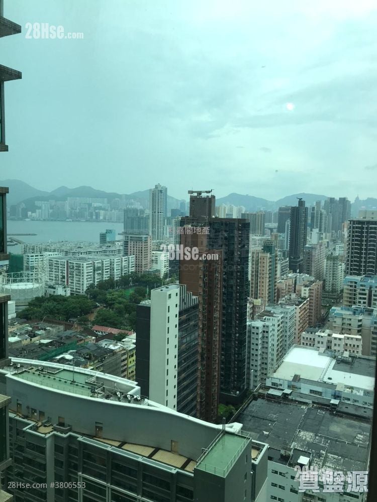 傲云峰 售盘 2 房 , 1 浴室 539 平方尺