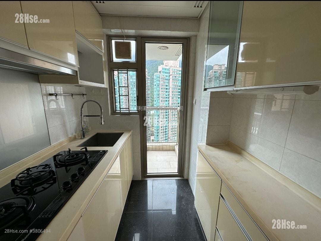 银湖天峰 售盘 2 房 604 平方尺