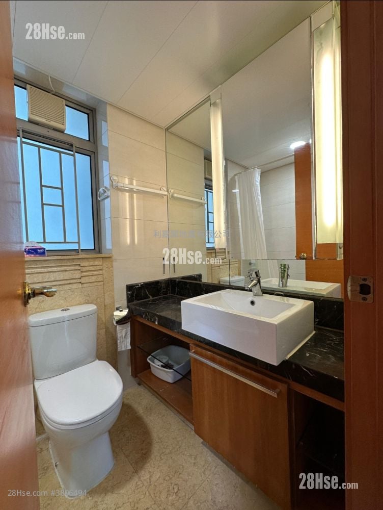 银湖天峰 售盘 2 房 604 平方尺