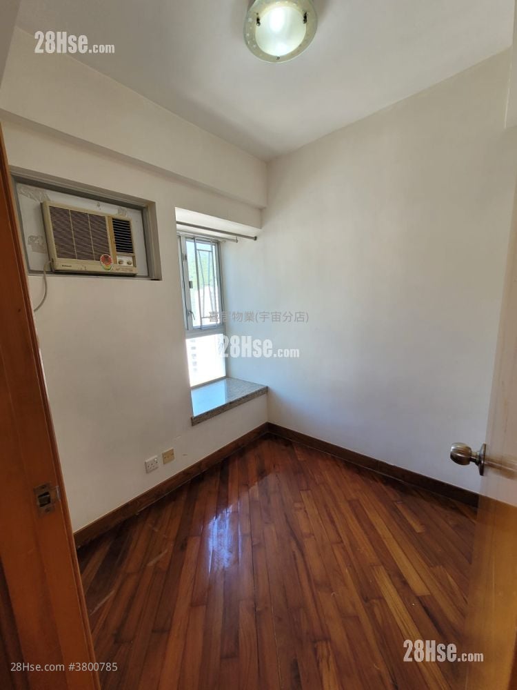 Peaceful Mansion Sell 2 Bedrooms , 1 Bathroom 340 ft²