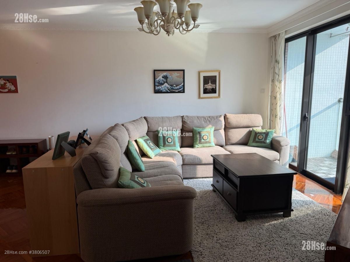 駿景園 售盤 3 房 974 平方呎