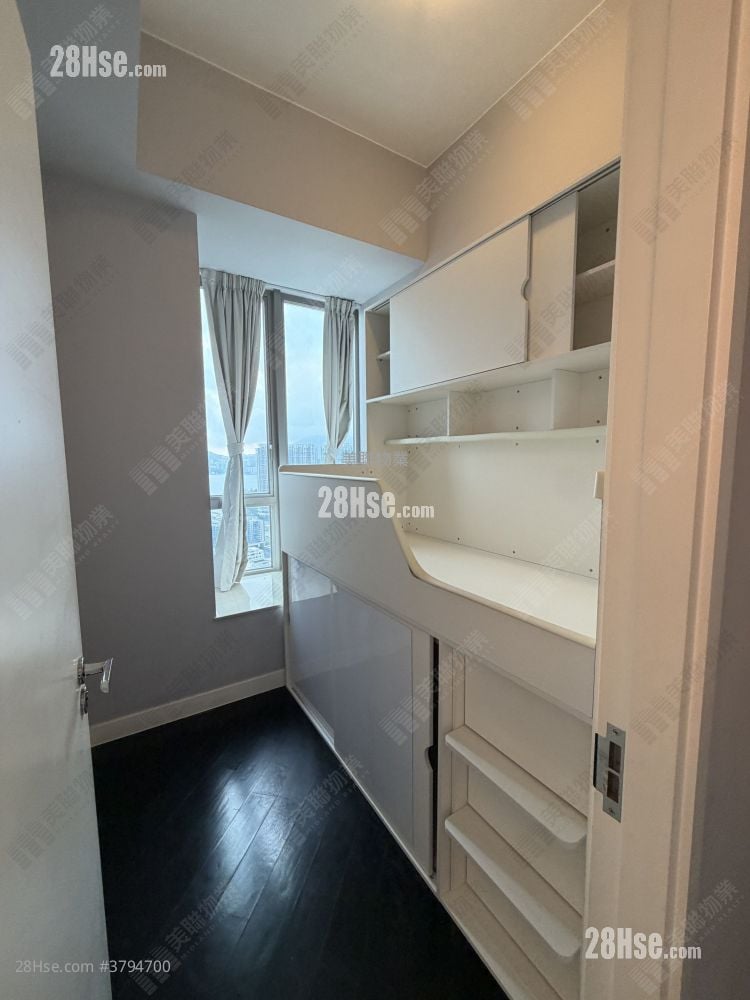 The Wings Rental 4 Bedrooms , 2 Bathrooms 892 ft²