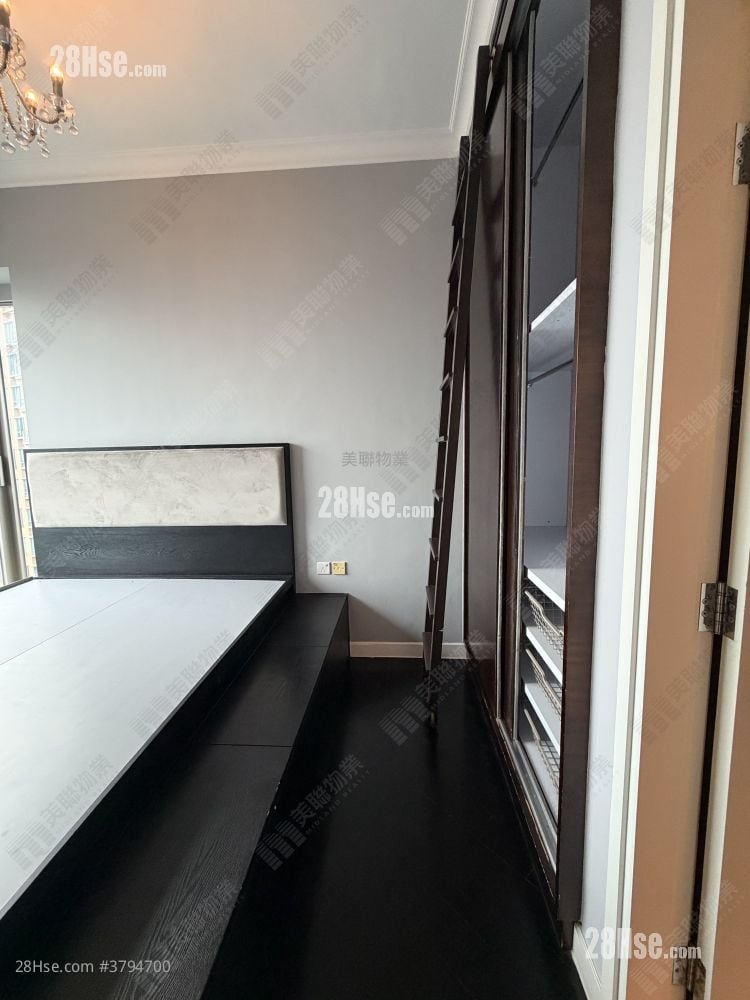 The Wings Rental 4 Bedrooms , 2 Bathrooms 892 ft²