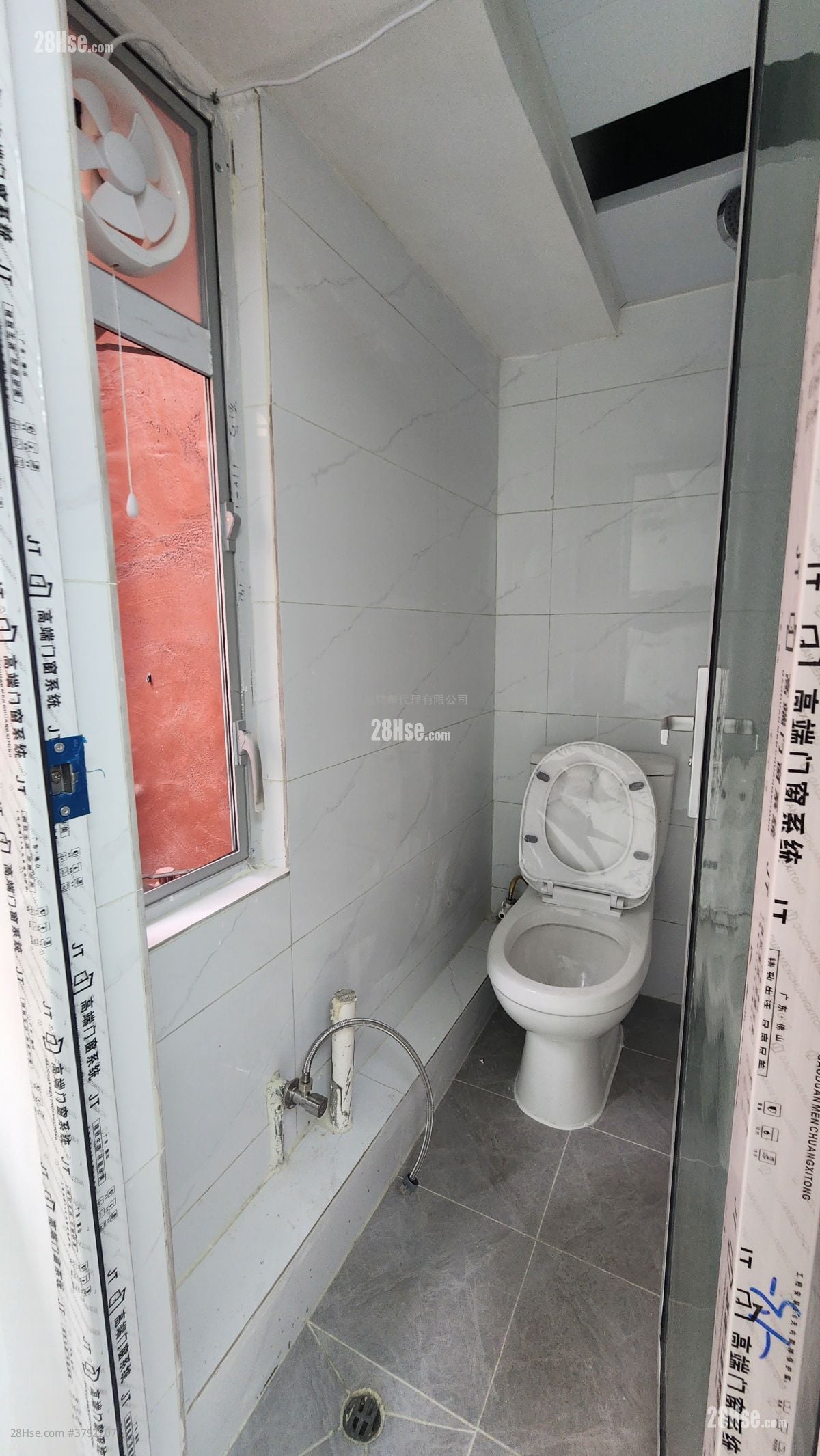 华威工业大厦 租盘