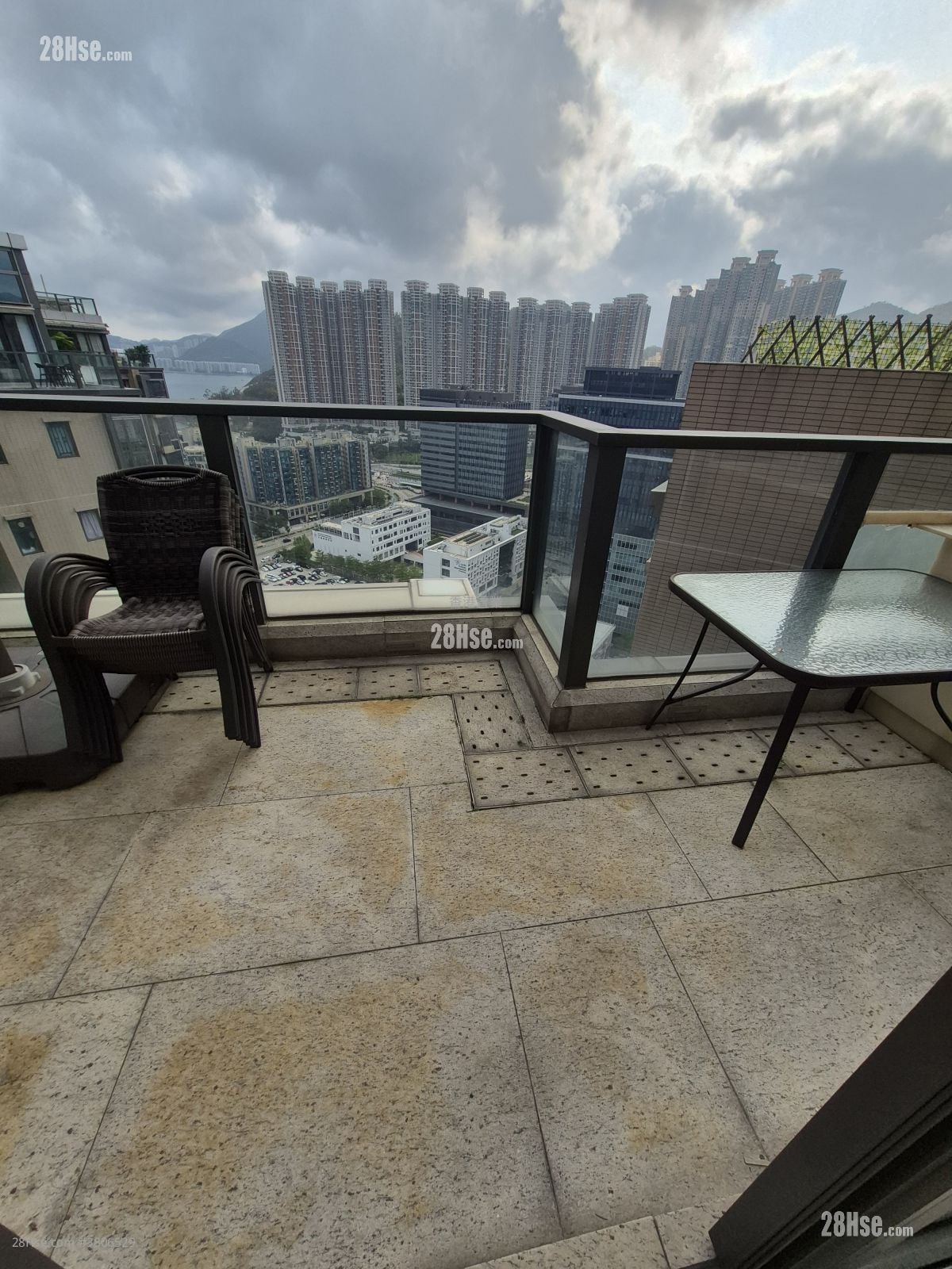 The Wings Rental 2 Bathrooms 702 ft²