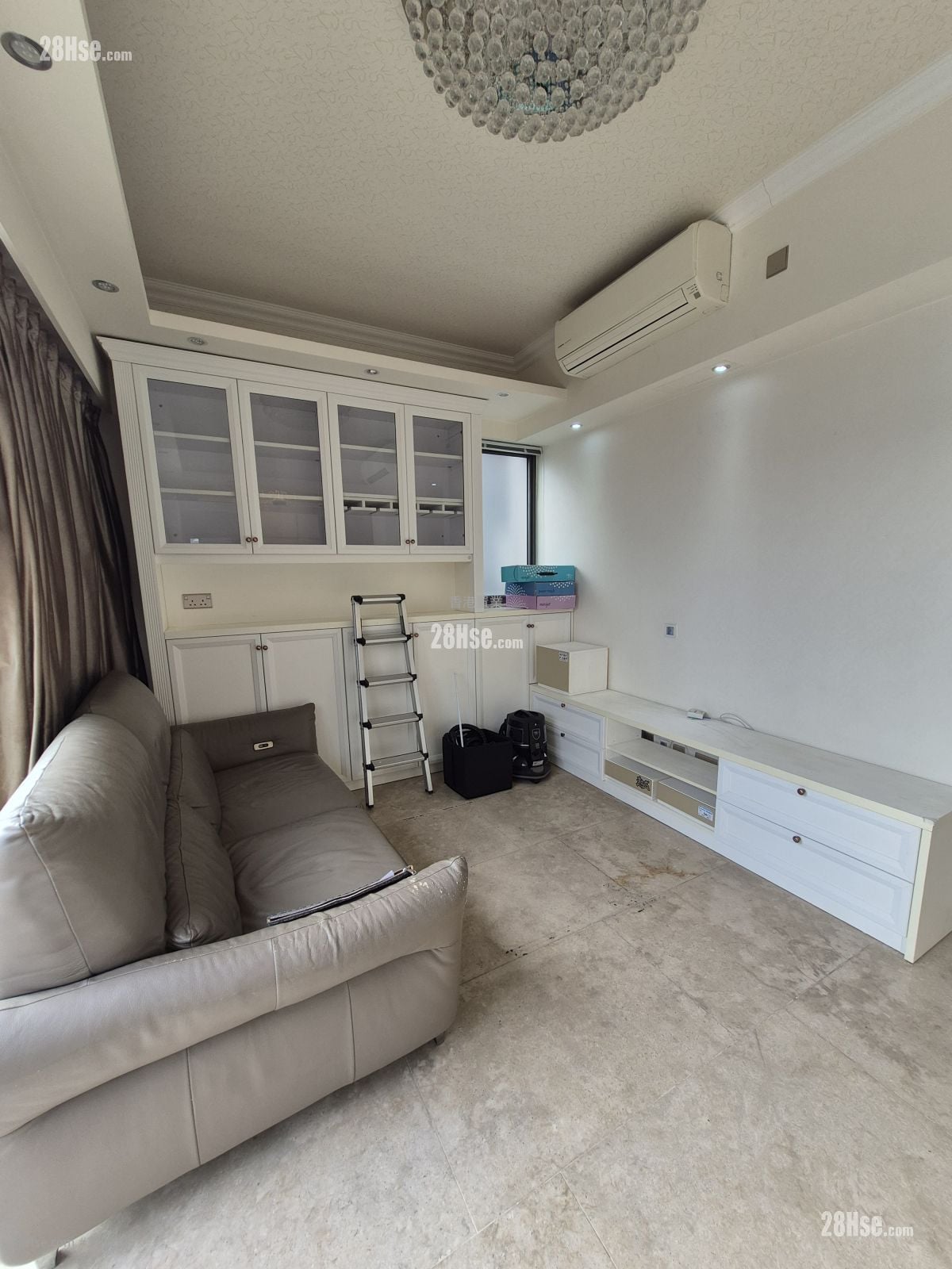 The Wings Rental 2 Bathrooms 702 ft²