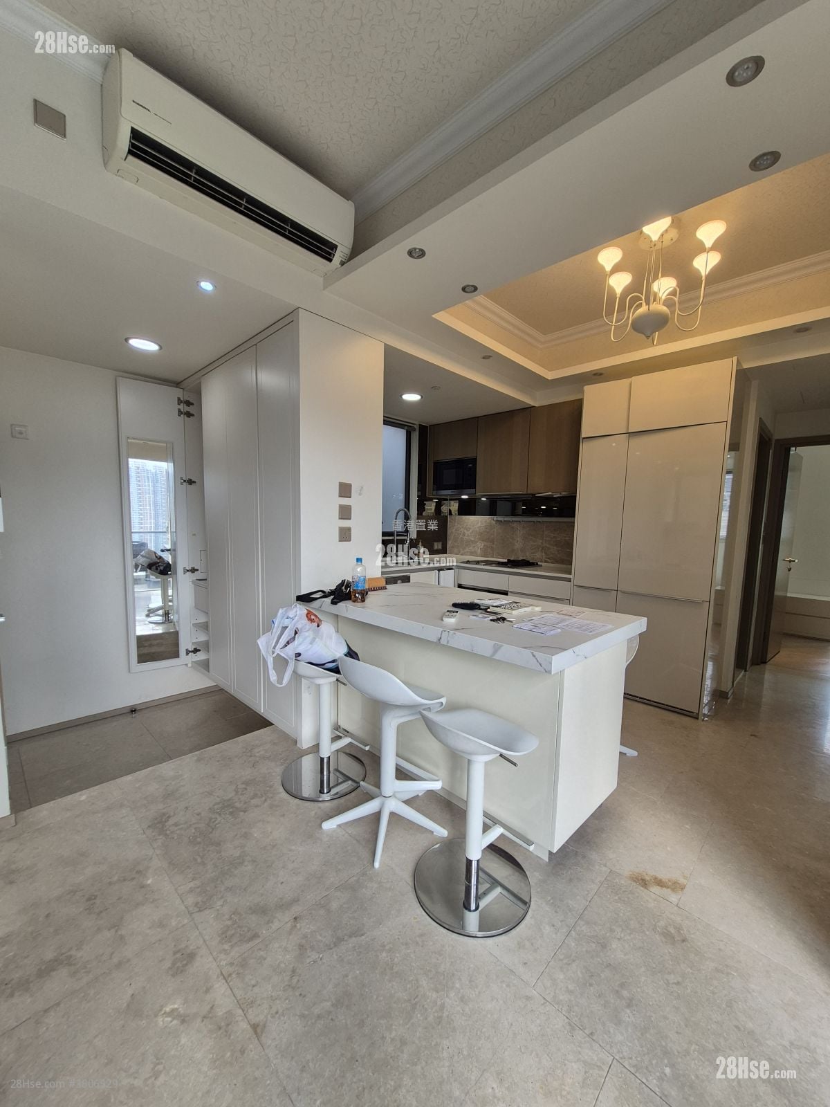 The Wings Rental 2 Bathrooms 702 ft²