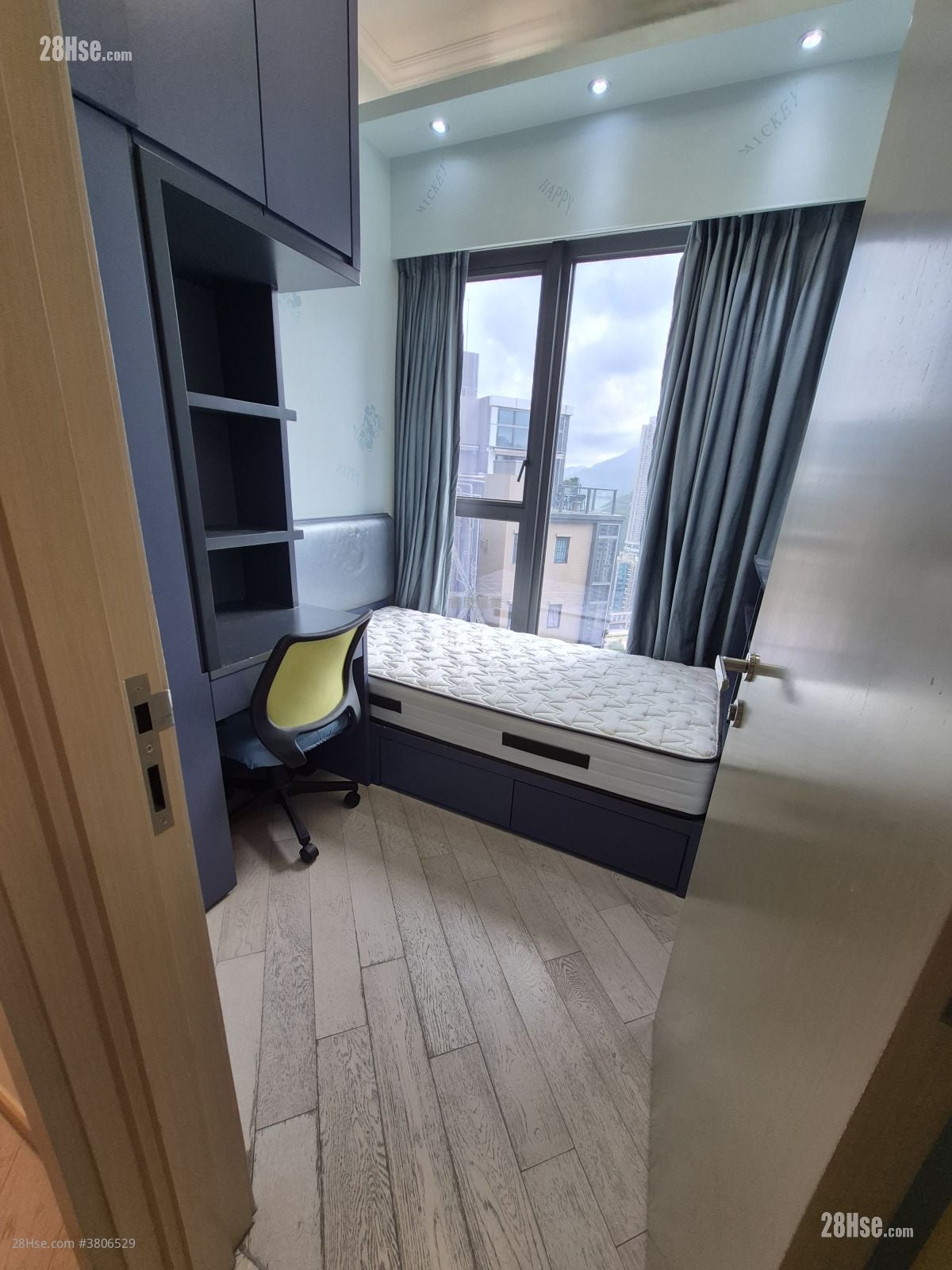 The Wings Rental 2 Bathrooms 702 ft²