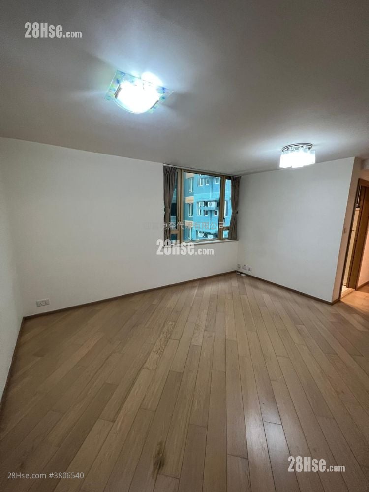 Harbour Place Sell 2 Bedrooms , 1 Bathroom 481 ft²