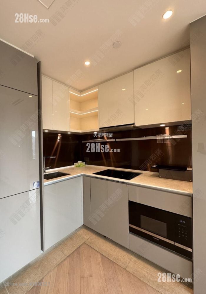 御半山 售盘 2 房 , 1 浴室 386 平方尺