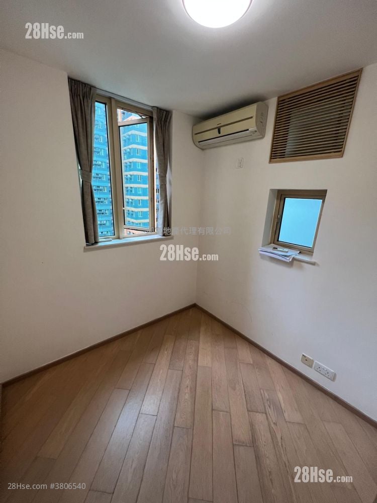 Harbour Place Sell 2 Bedrooms , 1 Bathroom 481 ft²