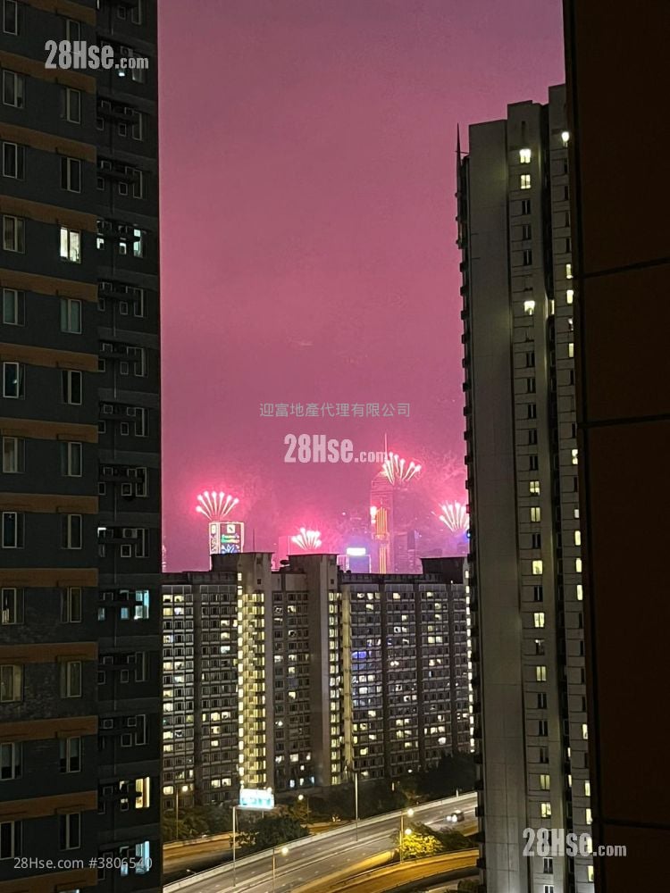 Harbour Place Sell 2 Bedrooms , 1 Bathroom 481 ft²