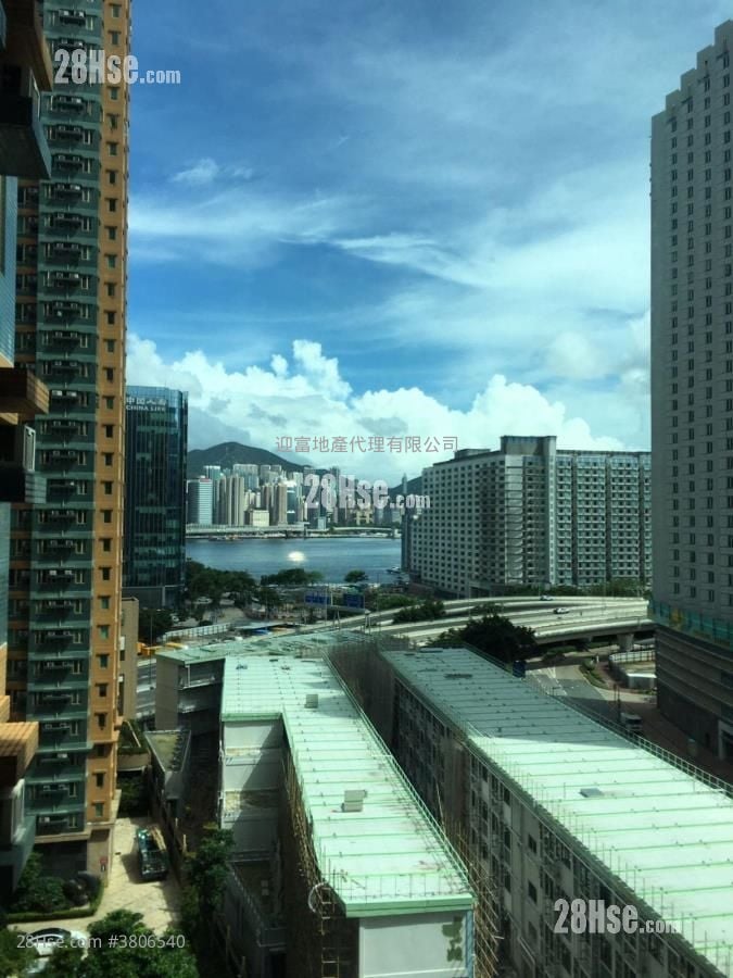 Harbour Place Sell 2 Bedrooms , 1 Bathroom 481 ft²