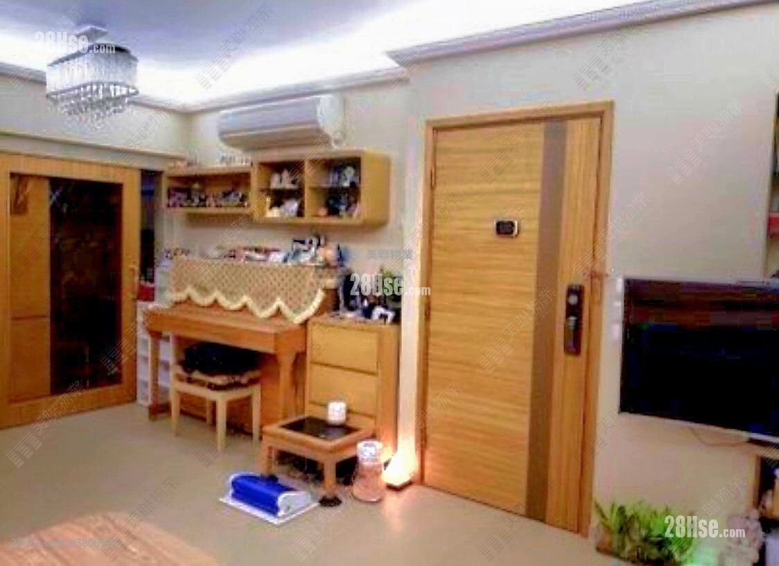 Wellive Court Sell 2 Bedrooms , 1 Bathroom 461 ft²