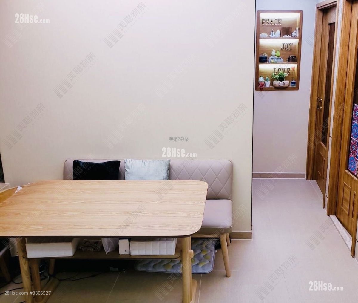 Wellive Court Sell 2 Bedrooms , 1 Bathroom 461 ft²