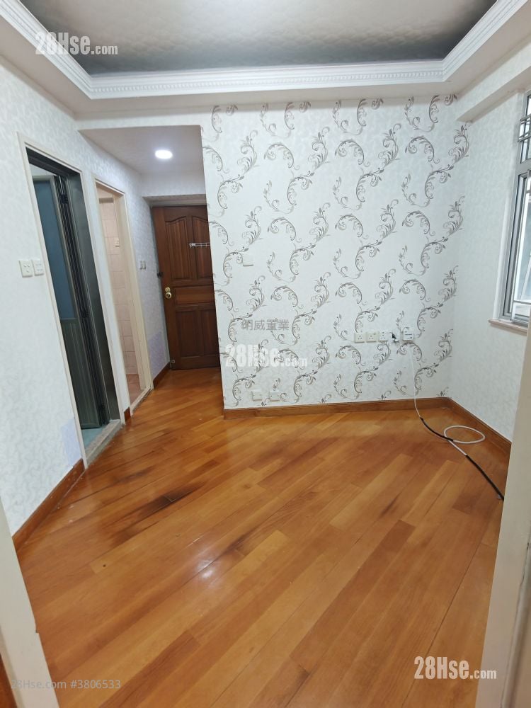 Foo Tat Building Rental 2 Bedrooms 306 ft²